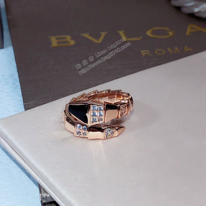 Bvlgari飾品 寶格麗蛇戒指 Serpenti高級彈簧蛇鑽石戒指  zgbq3339